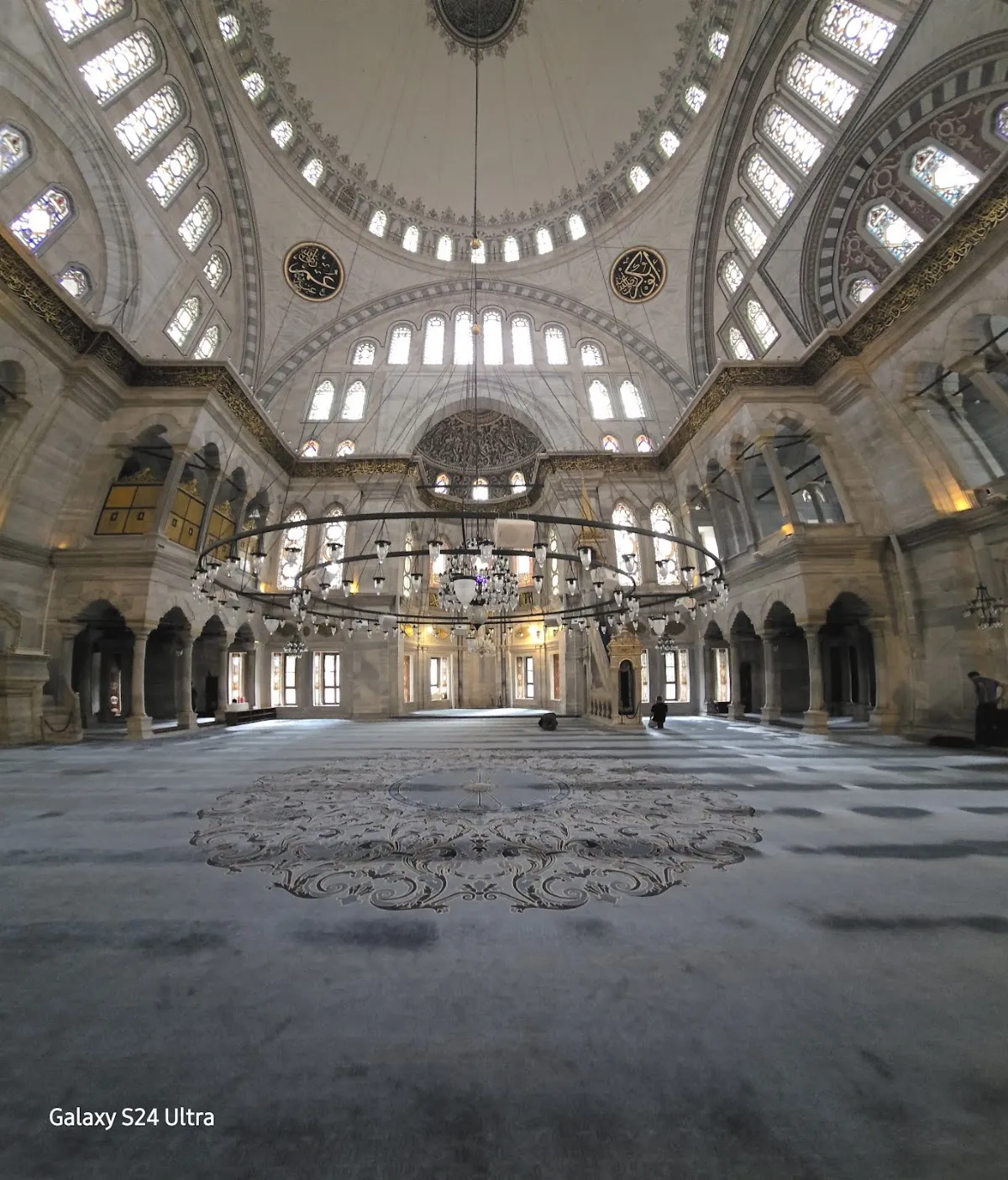 Nuruosmaniye Camii - İstanbul'un Görkemli Barok Şaheseri