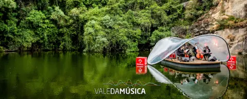Ópera de Arame: Curitiba'nın Çelik Sanat Eseri
