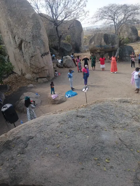Miracle Mountain (D.G.I.C) - Chitungwiza'nın Ruhani Kalbi