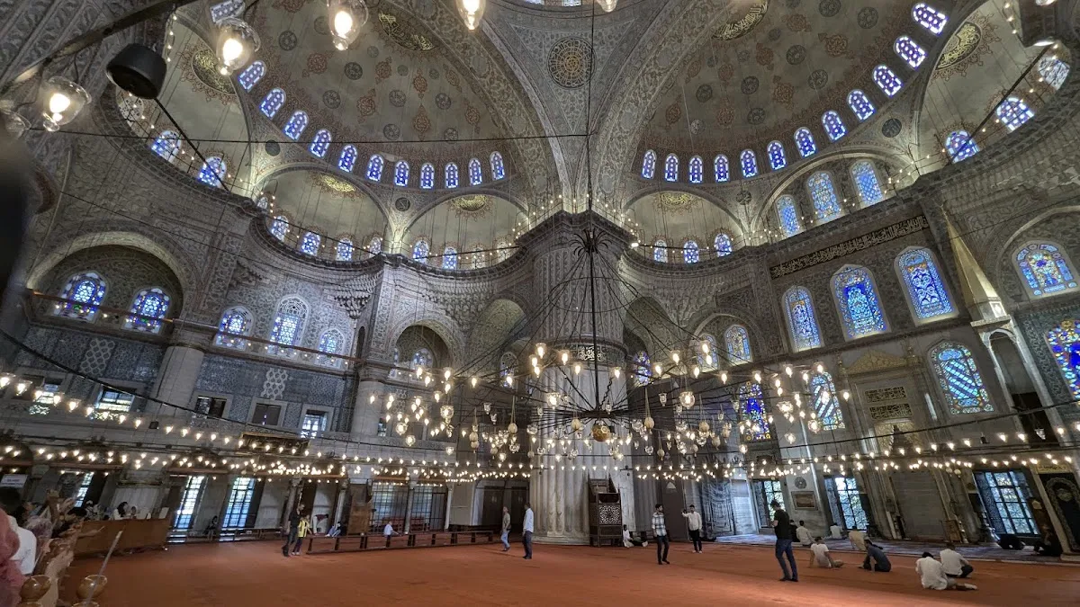 Taş Koltuk - İstanbul'un Gizli Tarihî Hazinesi